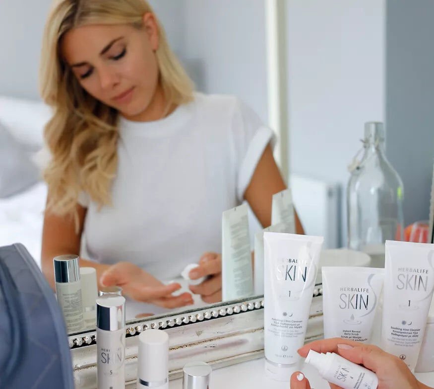 Herbalife SKIN Kırmızı Meyve Özlü Peeling